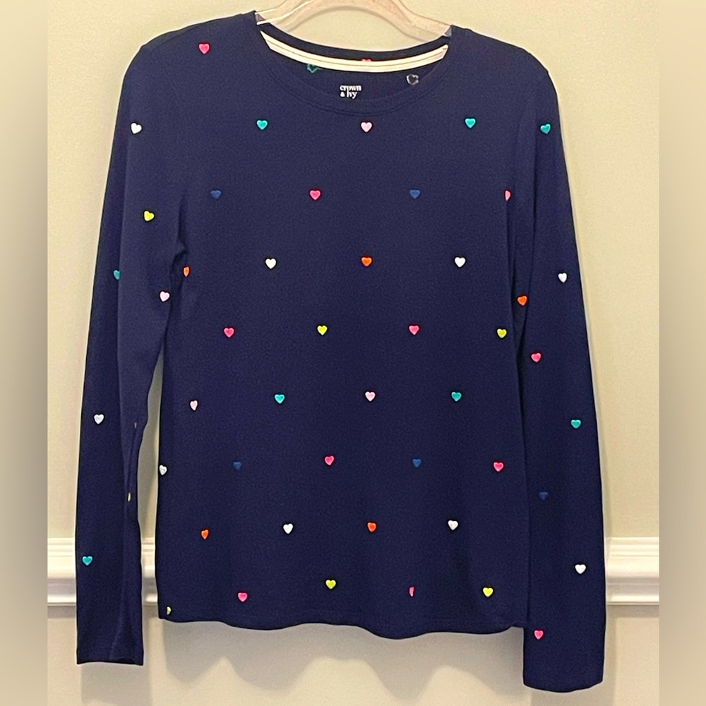 EUC. Crown and Ivy Navy size Medium.